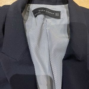 Zara Navy blazer- like new
